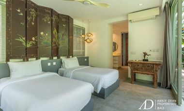 LEASEHOLD SINGLE-LEVEL MODERN CONTEMPORARY IN THE HEART OF UMALAS