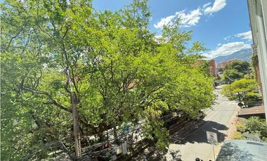 Amoblado HERMOSO Estudio tipo loft Laureles Estadio.