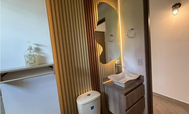 Amoblado HERMOSO Estudio tipo loft Laureles Estadio.