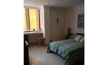 Se vende Apartamento con 3 Rentas en Av. 30 de Agosto Pereira