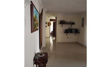 Se vende Apartamento con 3 Rentas en Av. 30 de Agosto Pereira