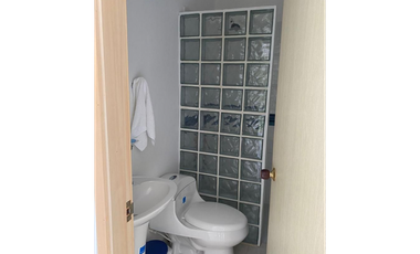 SE VENDE FINCA DE 25.000 METROS CUADRADOS A BORDE DE CARRETERA