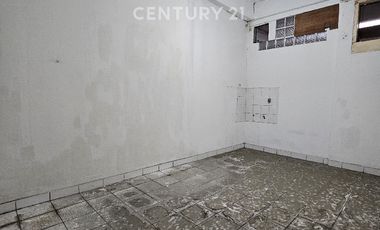 Rumah  Muara Karang Blok 9 Lebar 6 Dijual Cepat