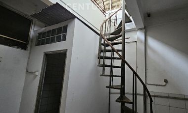 Rumah  Muara Karang Blok 9 Lebar 6 Dijual Cepat