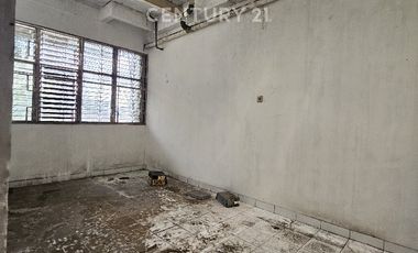 Rumah  Muara Karang Blok 9 Lebar 6 Dijual Cepat