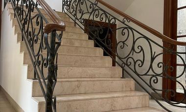 Disewakan rumah 4 kamar Kemang Jakarta Selatan