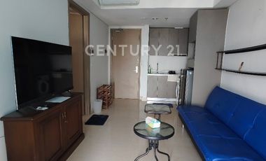 SEWA APARTMENT GOLD COAST PIK1 LANTAI 35