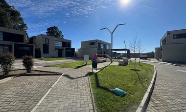 Casa en arriendo en LOS ANGELES