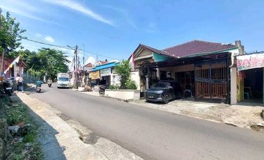 Rumah Cantik di Layung Sari