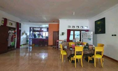 Rumah Cantik di Layung Sari