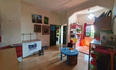 Rumah Cantik di Layung Sari