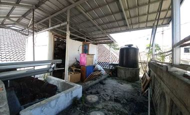 Rumah Cantik di Layung Sari