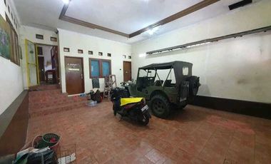 Rumah Cantik di Layung Sari