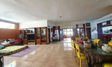 Rumah Cantik di Layung Sari