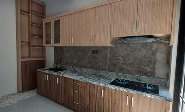 Rumah Mewah 2Lantai Semi Furnish Sri Rejeki Semarang Barat