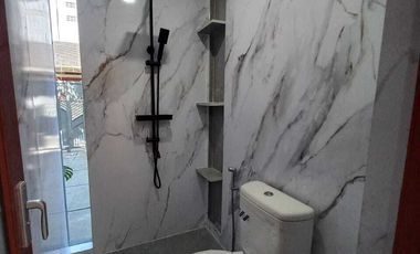 Rumah Mewah 2Lantai Semi Furnish Sri Rejeki Semarang Barat