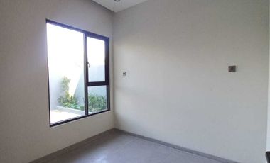 Rumah Mewah 2Lantai Semi Furnish Sri Rejeki Semarang Barat