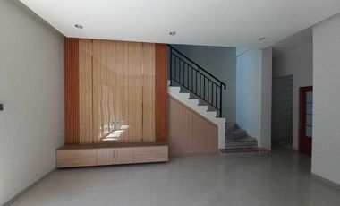 Rumah Mewah 2Lantai Semi Furnish Sri Rejeki Semarang Barat