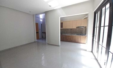 Rumah Mewah 2Lantai Semi Furnish Sri Rejeki Semarang Barat