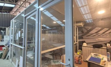 Arriendo Bodega con oficina en Pudahuel 320mts2