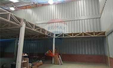 Arriendo Bodega con oficina en Pudahuel 320mts2