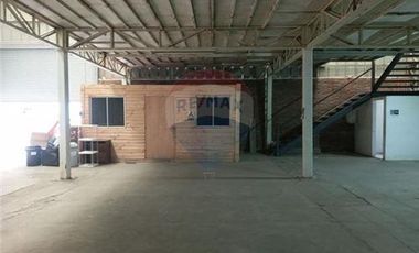 Arriendo Bodega con oficina en Pudahuel 320mts2