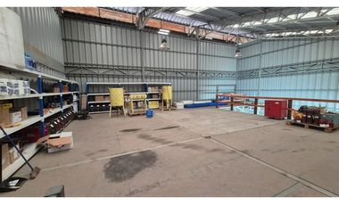 Arriendo Bodega con oficina en Pudahuel 320mts2