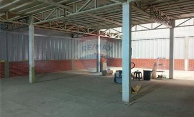 Arriendo Bodega con oficina en Pudahuel 320mts2