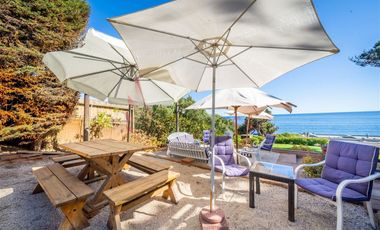 Casa En Venta De 5 Dorm. En Zapallar