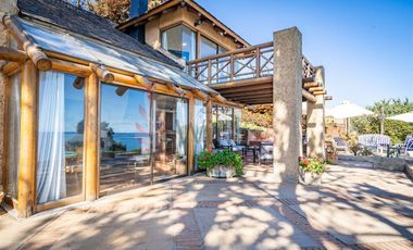 Casa En Venta De 5 Dorm. En Zapallar