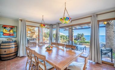 Casa En Venta De 5 Dorm. En Zapallar