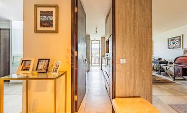 Departamento En Venta De 2 Dorm. En Lo Barnechea