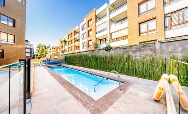 Departamento En Venta De 2 Dorm. En Lo Barnechea