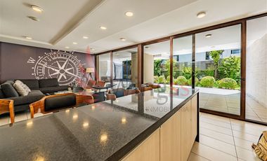 Departamento En Venta De 2 Dorm. En Vitacura