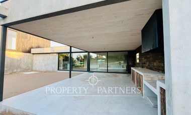 Espectacular gran casa a estrenar