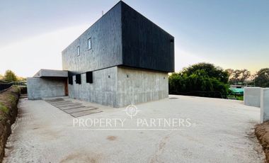 Espectacular gran casa a estrenar