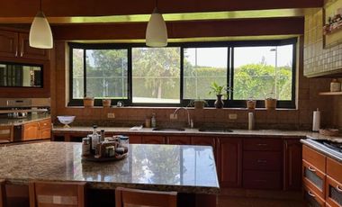 Se vende casa en club de golf las fuentes Puebla