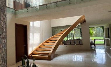 Se vende casa en club de golf las fuentes Puebla