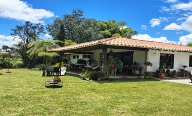 FINCA EN ARRIENDO UBICADA EN RIONEGRO SECTOR EL ANTOJO