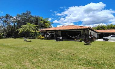 FINCA EN ARRIENDO UBICADA EN RIONEGRO SECTOR EL ANTOJO