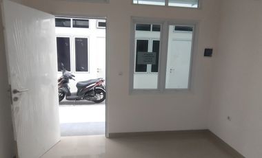 Di sewakan rumah bagus di utan kayu jakarta timur