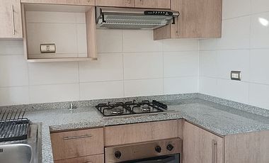 CASA COMO NUEVA EN CONDOMINIO A CUADRAS DEL CENTRO