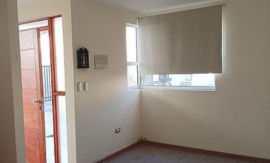 CASA COMO NUEVA EN CONDOMINIO A CUADRAS DEL CENTRO