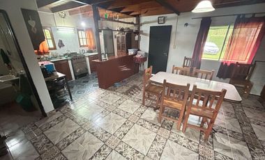 Casa en venta - 2 Dormitorios 1 Baño - Villa Garibaldi