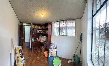 Casa en venta Loma de Puengasí precio de oportunidad