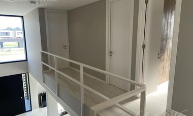 Casa en venta en La Providencia Canning