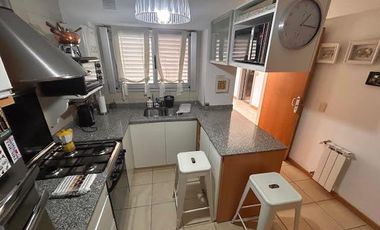 Semipiso en venta, 4 ambientes con cochera y baulera, lomitas, amenities, financiacion propia