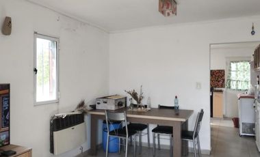 Casa en venta - 2 Dormitorios 1 Baño - Santa Clara del Mar