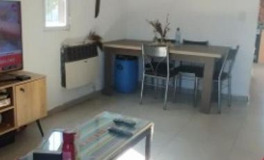 Casa en venta - 2 Dormitorios 1 Baño - Santa Clara del Mar