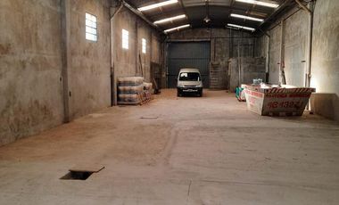 DOCTOR RIVA AL 1700 - ALQUILER/VENTA DE GALPON EN ROSARIO